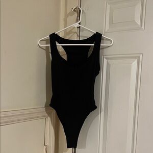 SHEIN Black Sleeveless Bodysuit